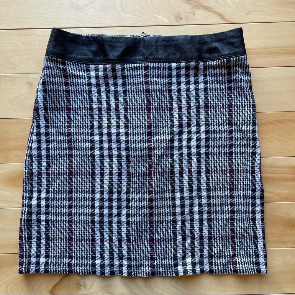 Abercrombie & Fitch pencil skirt
